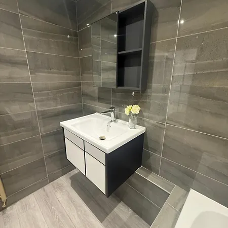 Holiday home Luxury No'14